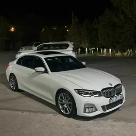 BMW 330 2020