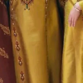 Toÿa geÿilÿän köynekler