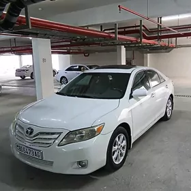 Toyota Camry 2010