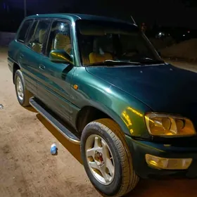Toyota RAV4 1998