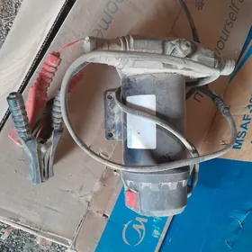 salÿark nasos tokly