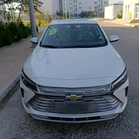 Chevrolet Monza 2024