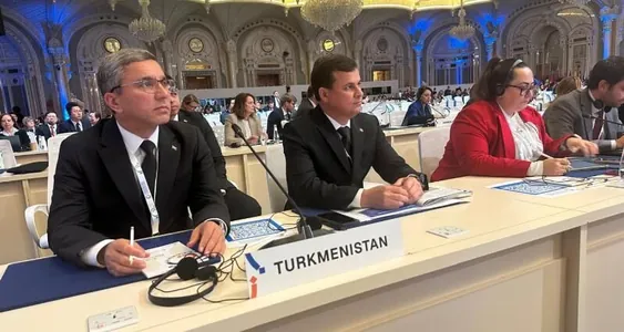 Türkmenistanyň senagat we gurluşyk önümçiligi ministri Er-Riýadda UNIDO-nyň konferensiýasyna gatnaşdy