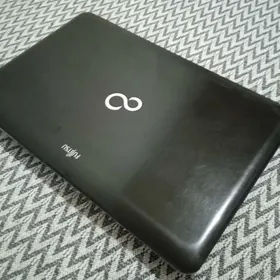 Noutbook Fujitsu