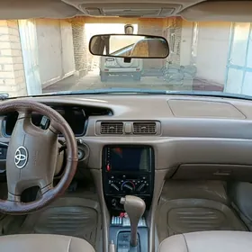Toyota Camry 1997