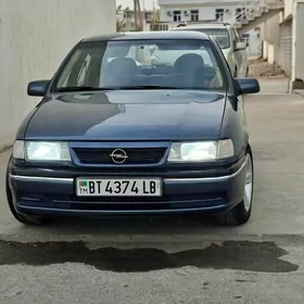 Opel Vectra 1989
