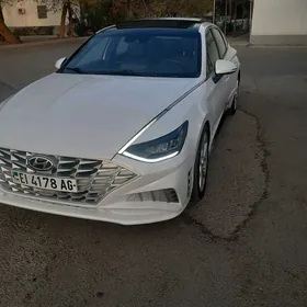 Hyundai Sonata 2021