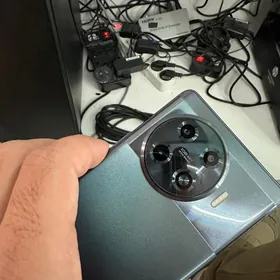 Tecno spark 20pro plus