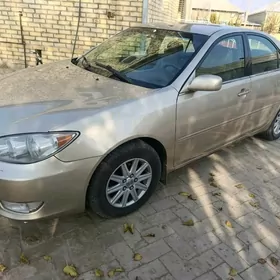Toyota Camry 2005