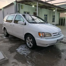 Toyota Sienna 2000