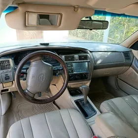 Toyota Avalon 1999