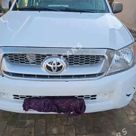 Toyota Hilux 2006