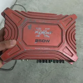 Usilitel xplot 250 w