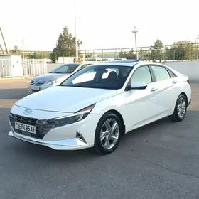 Hyundai Elantra 2021