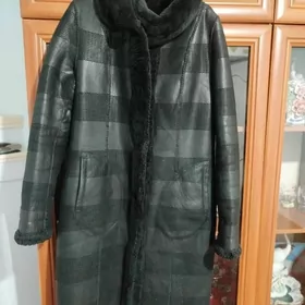 Пальто женские