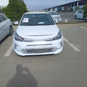 Kia Rio 2023