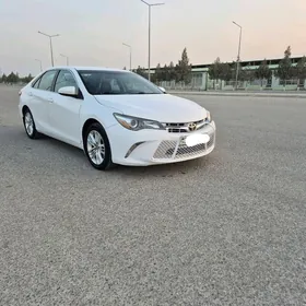 Toyota Camry 2016