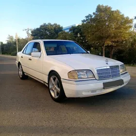 Mercedes-Benz C-Class 1994