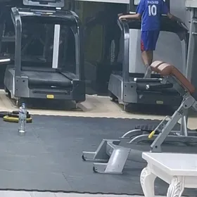 срочно ищем администратора