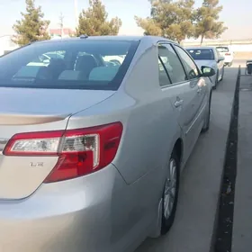 Toyota Camry 2014