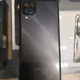Samsung A12