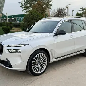 BMW X7 2024
