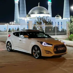 Hyundai Veloster 2013