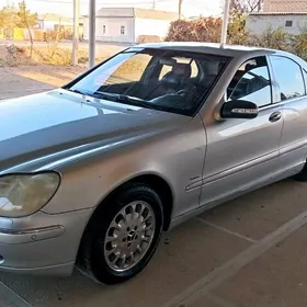 Mercedes-Benz S-Class 2000