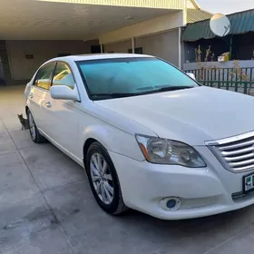 Toyota Avalon 2005