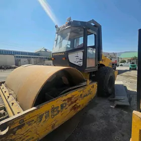 JCB Pilingmaster 2003