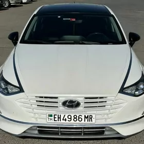 Hyundai Sonata Hybrid 2020