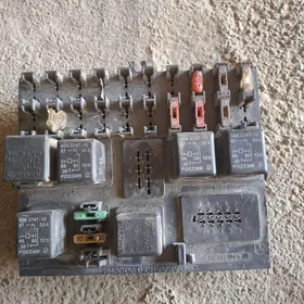 UAZ HUNTER BLOK PRIDIHRANITEL