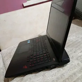 ASUS ROG i7