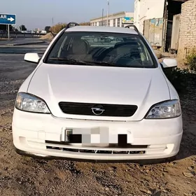 Opel Astra 2000