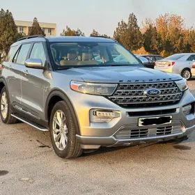 Ford Explorer 2021