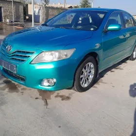 Toyota Camry 2010