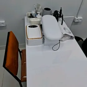 Ищу кабинет/комнату в салоне