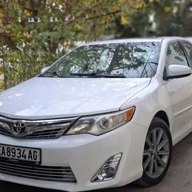 Toyota Camry 2012