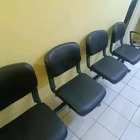 Ofis üçin kürsi "Goldsit" deri