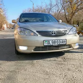 Toyota Camry 2003