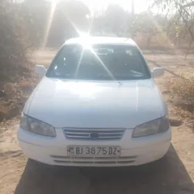 Toyota Camry 1998