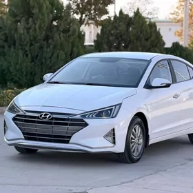 Hyundai Elantra 2019