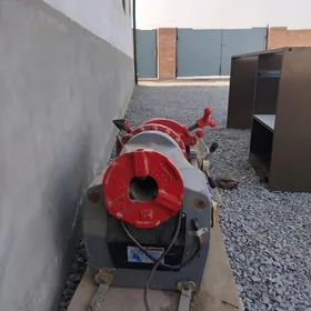 Tokarny stanok rezbe kesýan