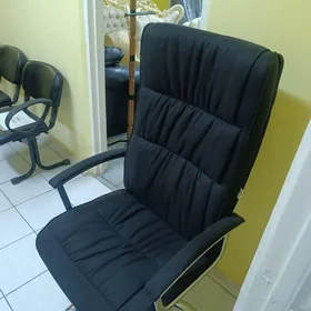 Ofis üçin kürsi "TRULA" mata