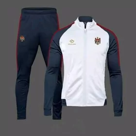 ТРЕБУЮТСЯ ШВЕИ МОТОРИСТКИ