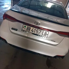 Toyota Avalon 2019