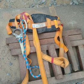 страховочный ремень