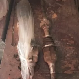 Гранаты Л-П Карола 2001-2005г