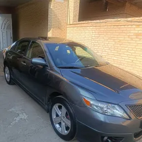 Toyota Camry 2010