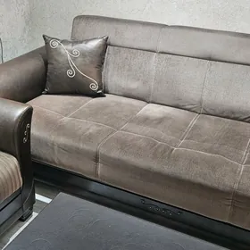 тройка диван + 2 кресла